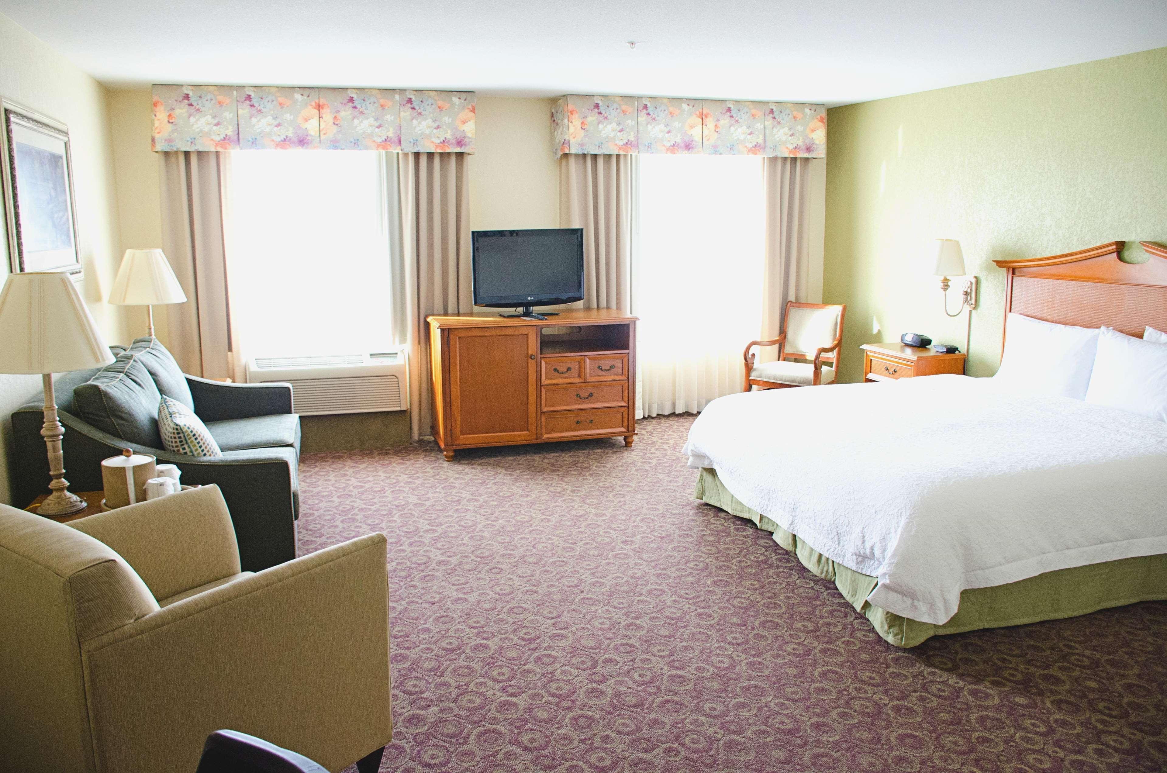 Hotel Hampton & College Station