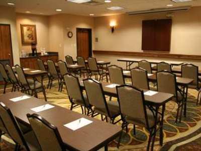 Hampton & Hotel College Station